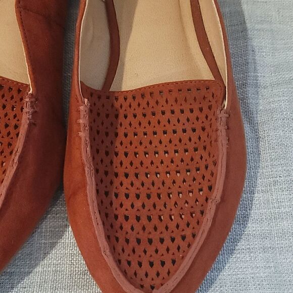 TORRID burnt sienna hue loafers 8W - Picture 3 of 5